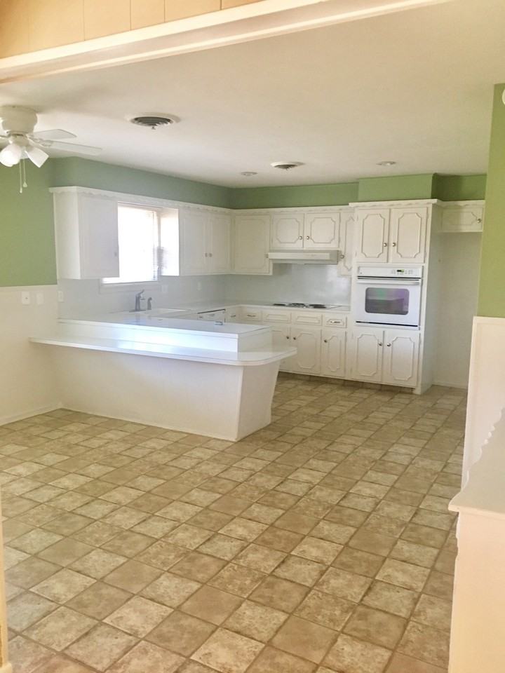 6210 Kenosha Drive - Photo 2 of 20