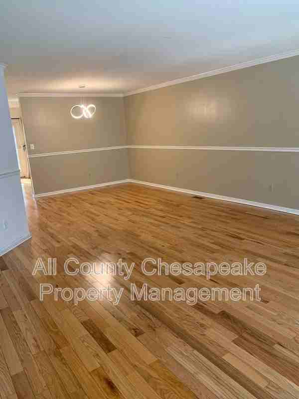 949 Whispering Ridge Ln - Photo 2 of 18