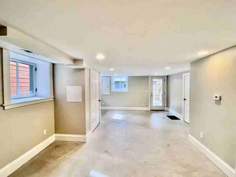3006 Cherokee St - Photo 5 of 12