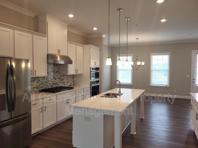 312 Overture Ct - Photo 2 of 20