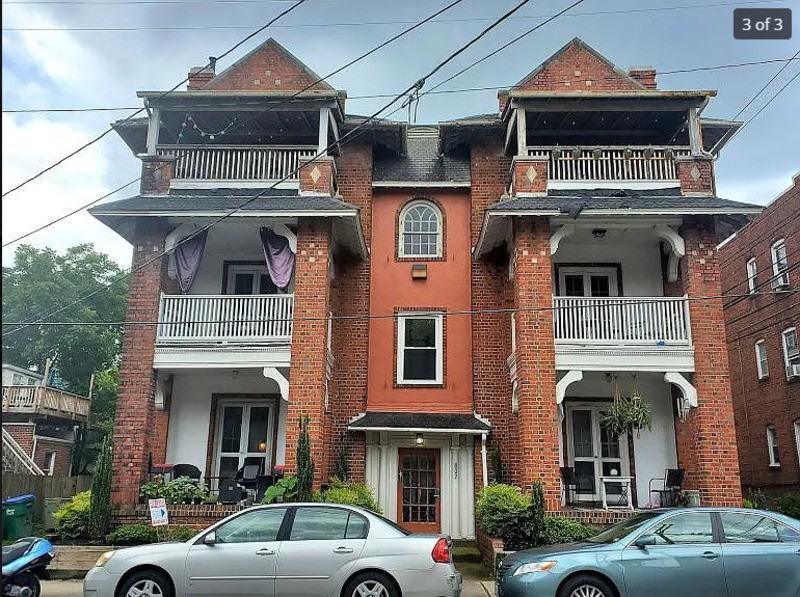 807 N Sheppard St #5 - Photo 3 of 17