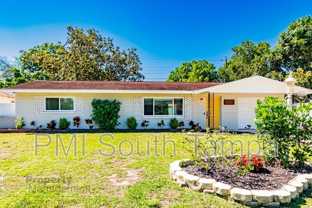 12174 83rd Ave - Photo 1 of 1