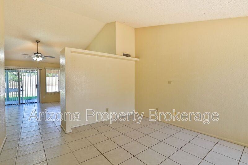 6444 E Fairfield St - Photo 2 of 23