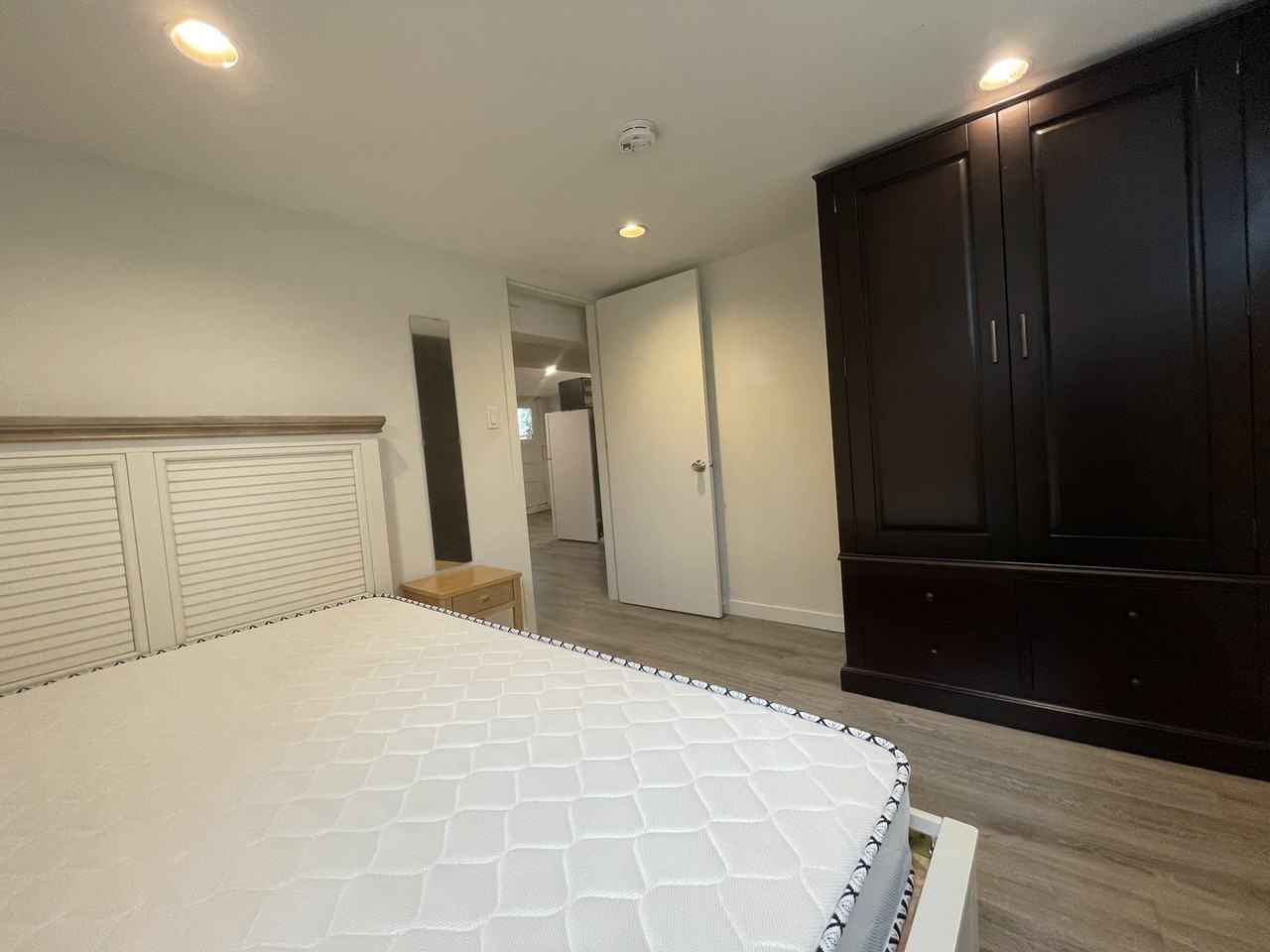 4631 West 14th Avenue - Photo 2 of 8