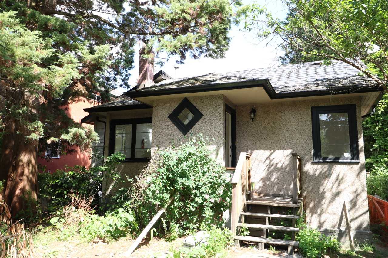 4631 West 14th Avenue - Photo 4 of 8