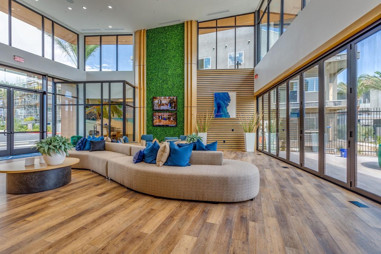 Calm at Rainbow - Photo 3 of 45