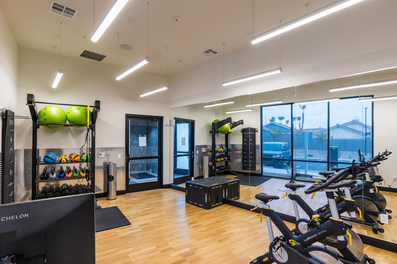 Calm at Rainbow - Photo 7 of 45