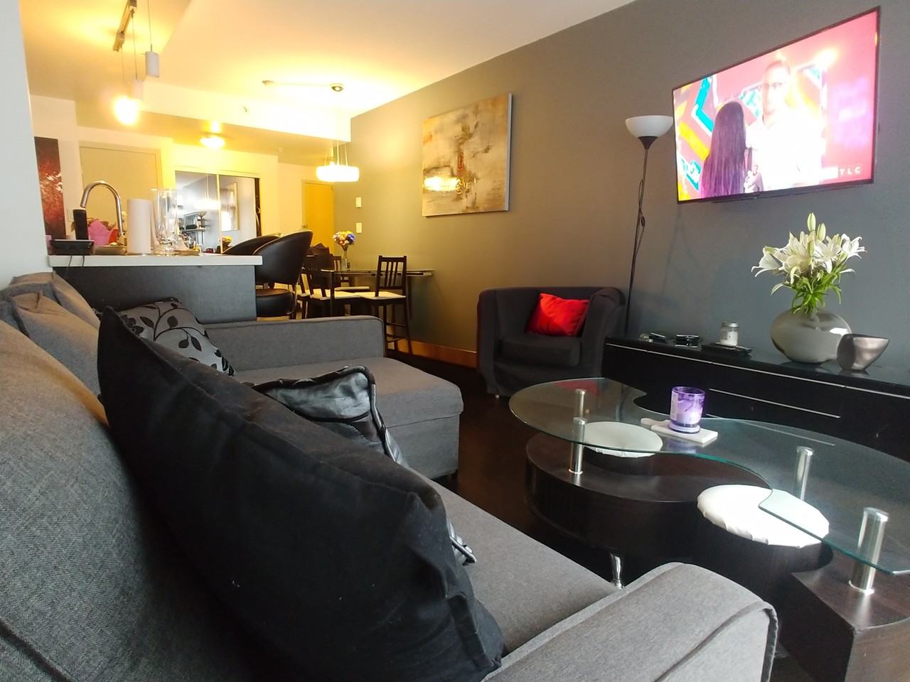 760 Johnson Street - Photo 5 of 19