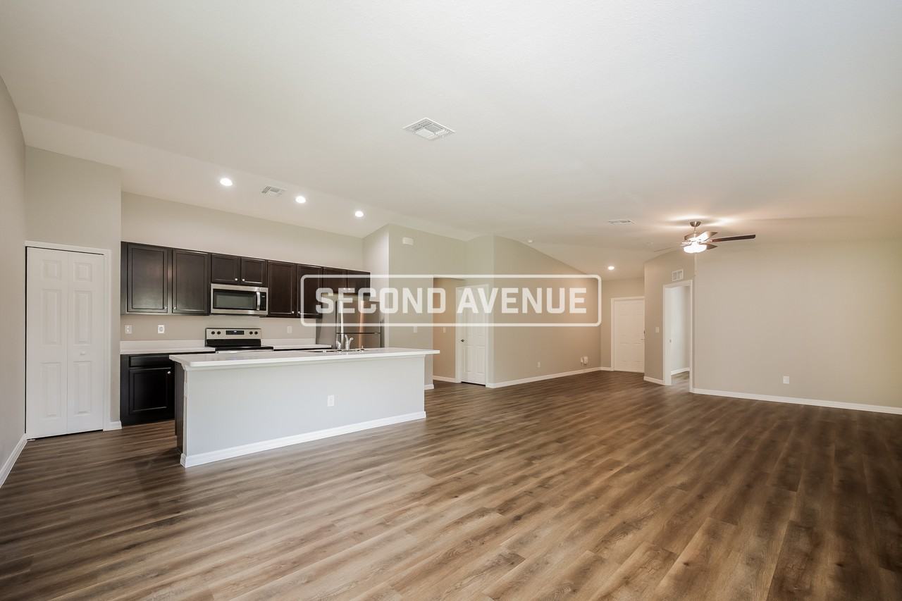 255 Danley St - Photo 5 of 19