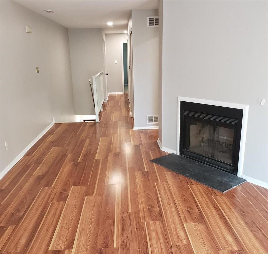 102 Cypress Point Cir #B - Photo 3 of 19