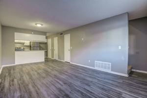 featured image of 2221 N Meridian Ave