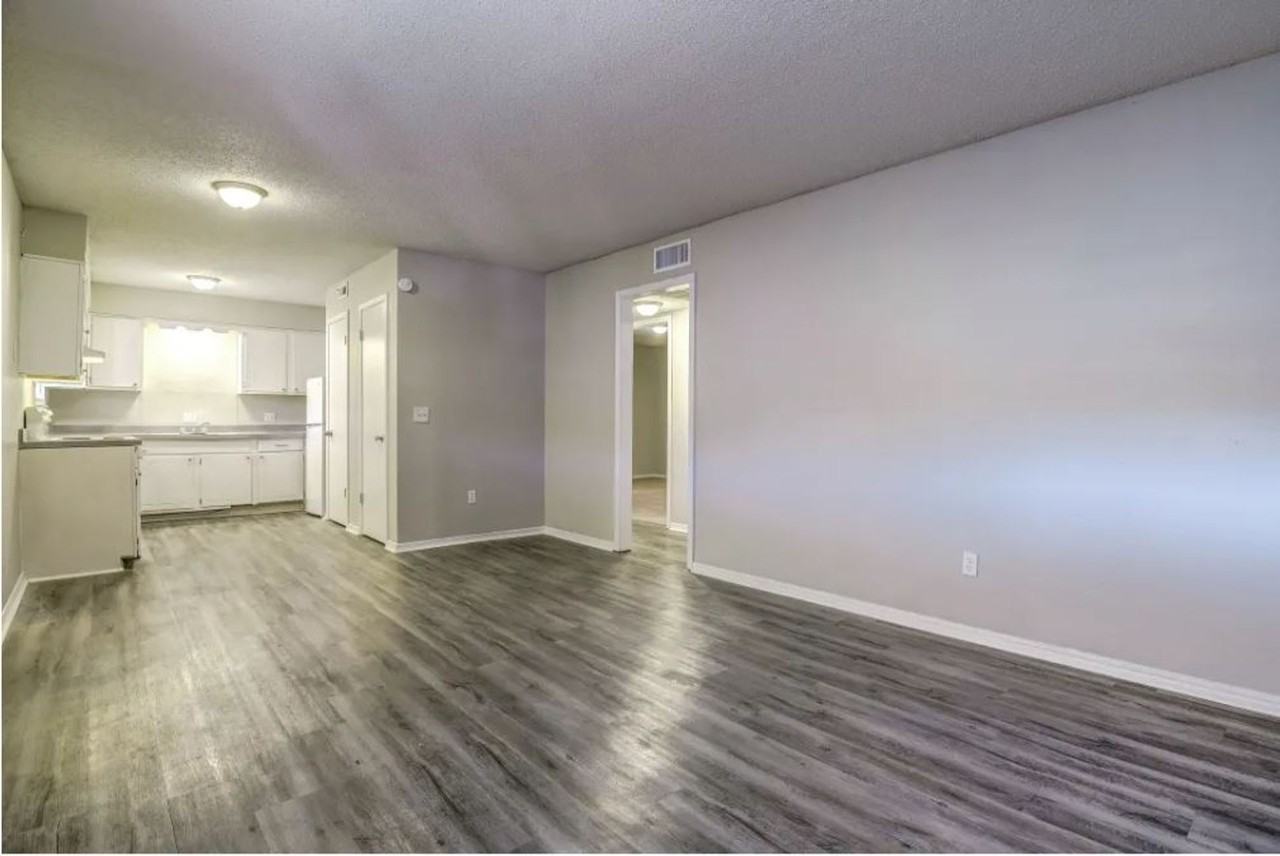 The Edge @23rd - Photo 2 of 50