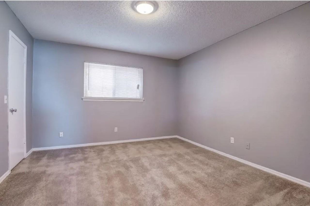 The Edge @23rd - Photo 6 of 50