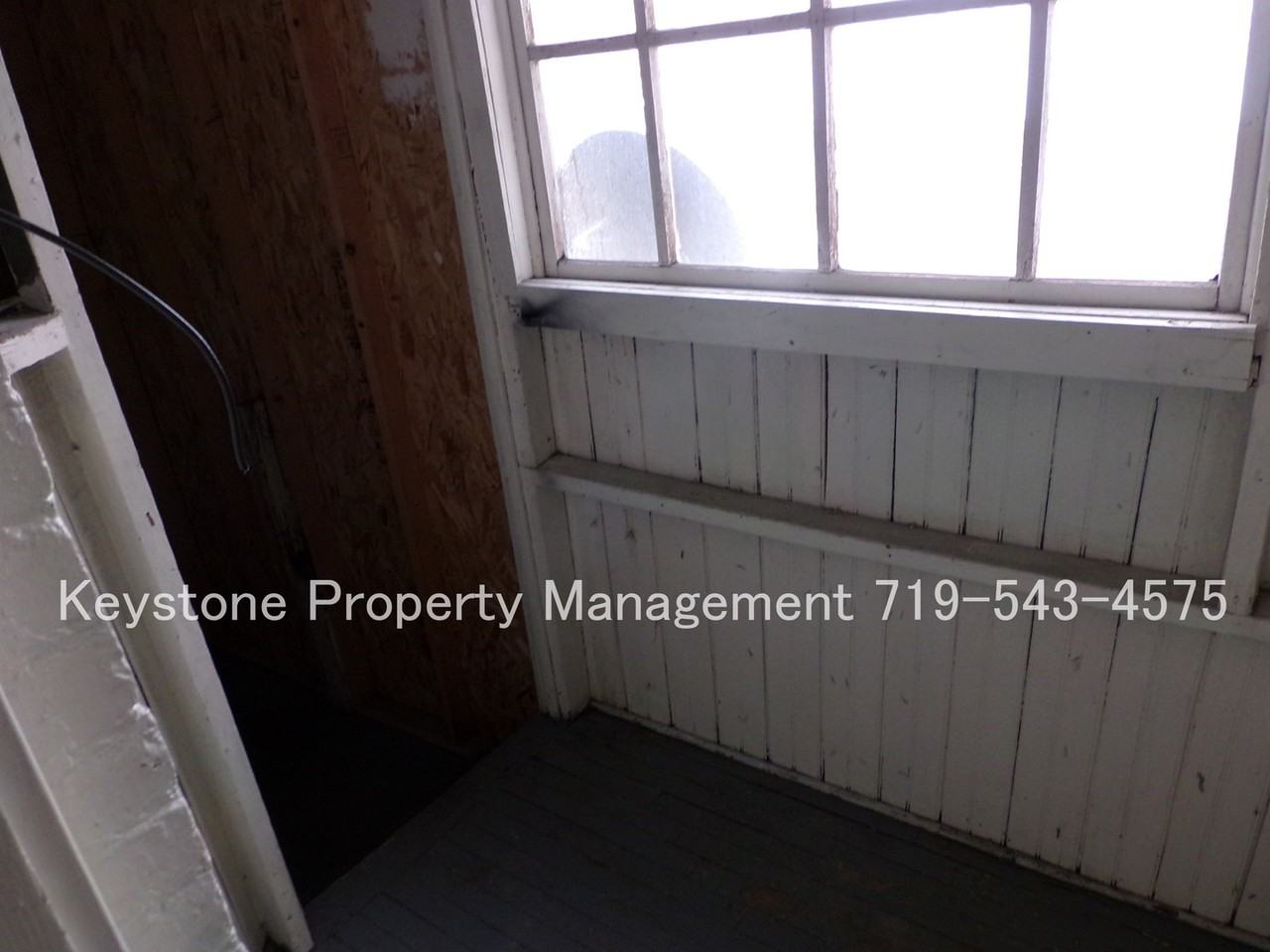 300 E 3rd St #2 - Photo 6 of 7