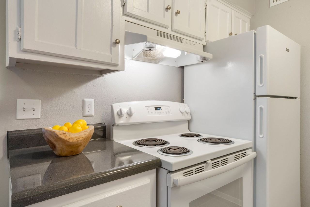 The Heights @ Midtown - Photo 6 of 25