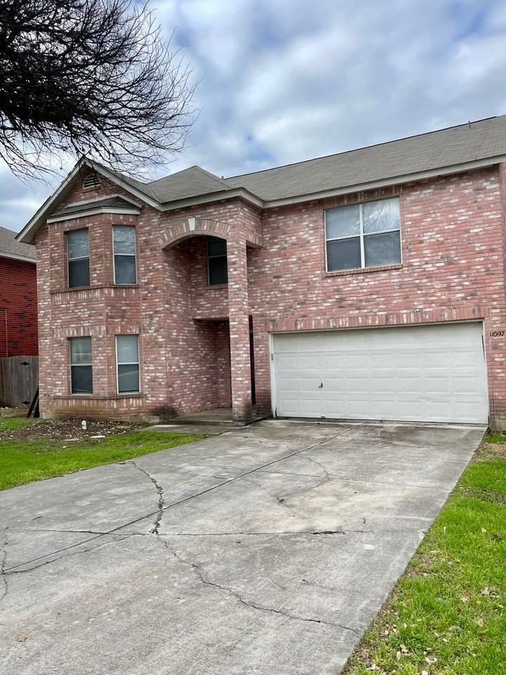 11097 Cedar Park - Photo 3 of 19