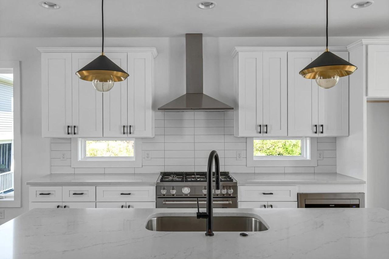 1934 Britt Pl - Photo 6 of 28