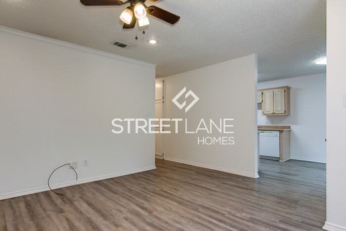 15 Ashlee Blvd - Photo 2 of 15