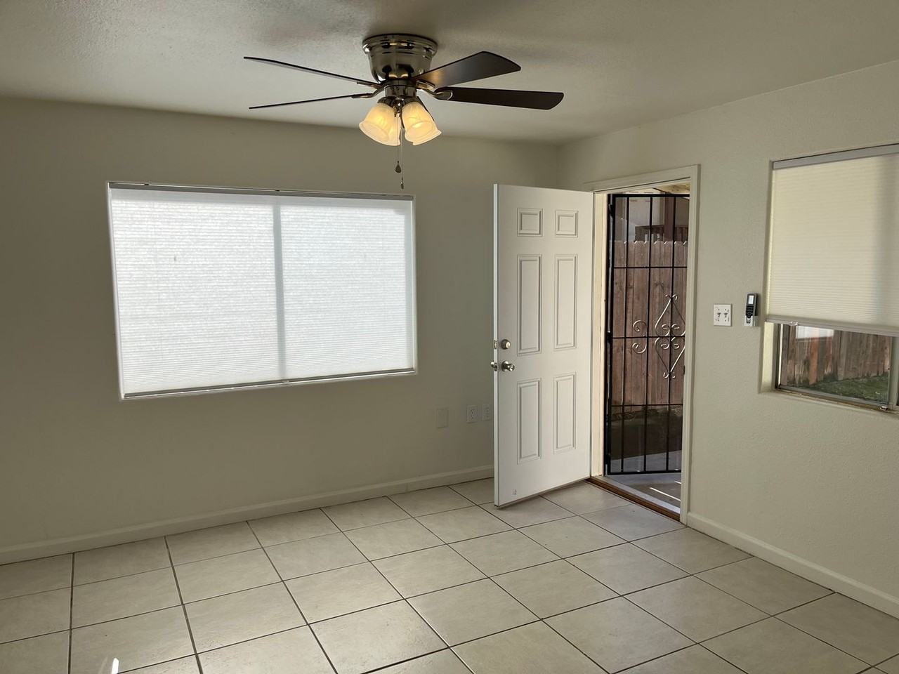 O St Duplex - Photo 3 of 15