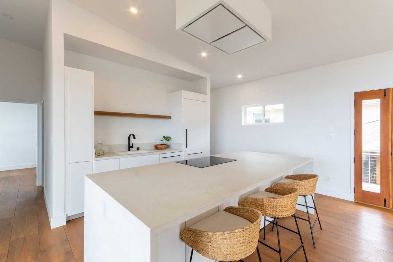 61-126 Tutu St - Photo 6 of 18