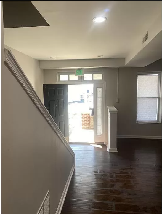 3405 Reisterstown Rd - Photo 3 of 9