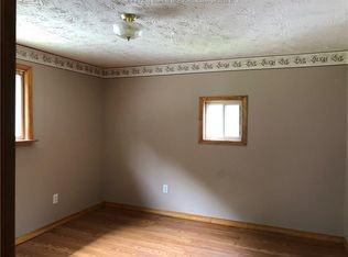 529 Armstrong Creek Rd - Photo 2 of 42