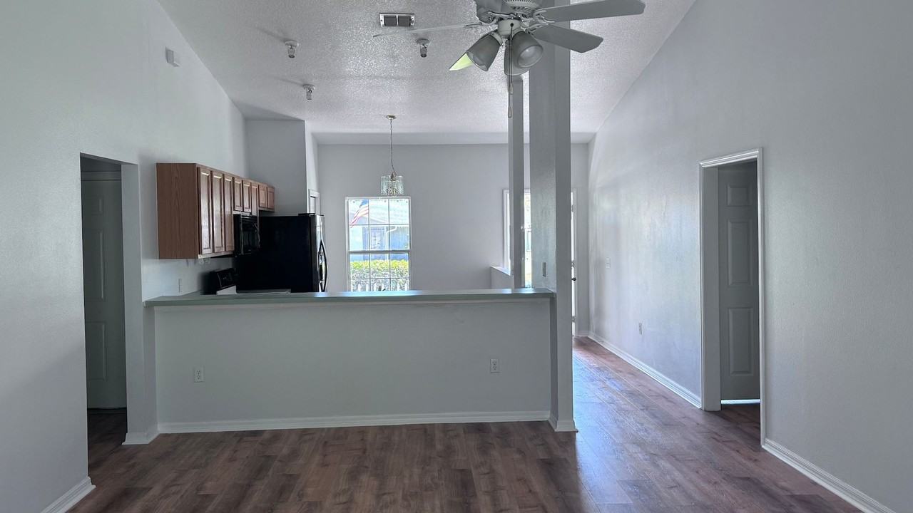 4855 Sparrow Dr - Photo 3 of 12