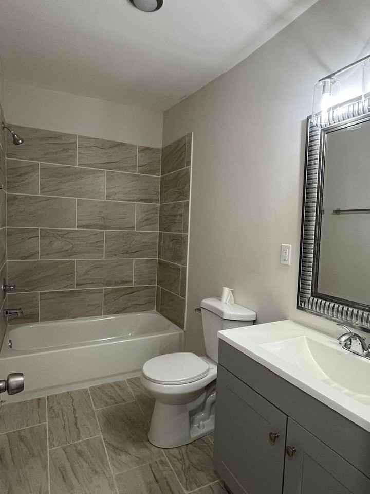 1938 Walbrook Ave - Photo 2 of 18