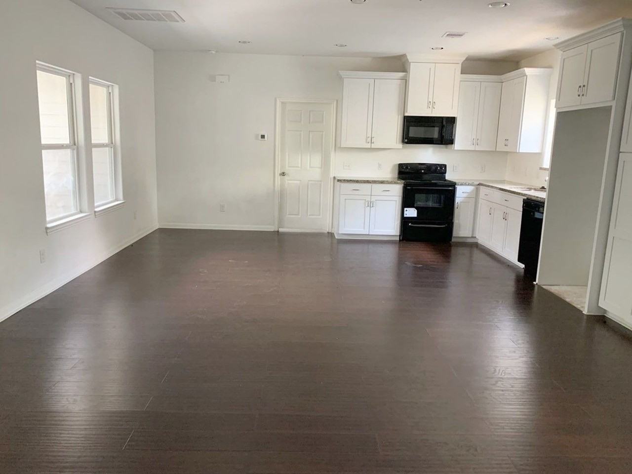 7047 Avenue E - Photo 3 of 14