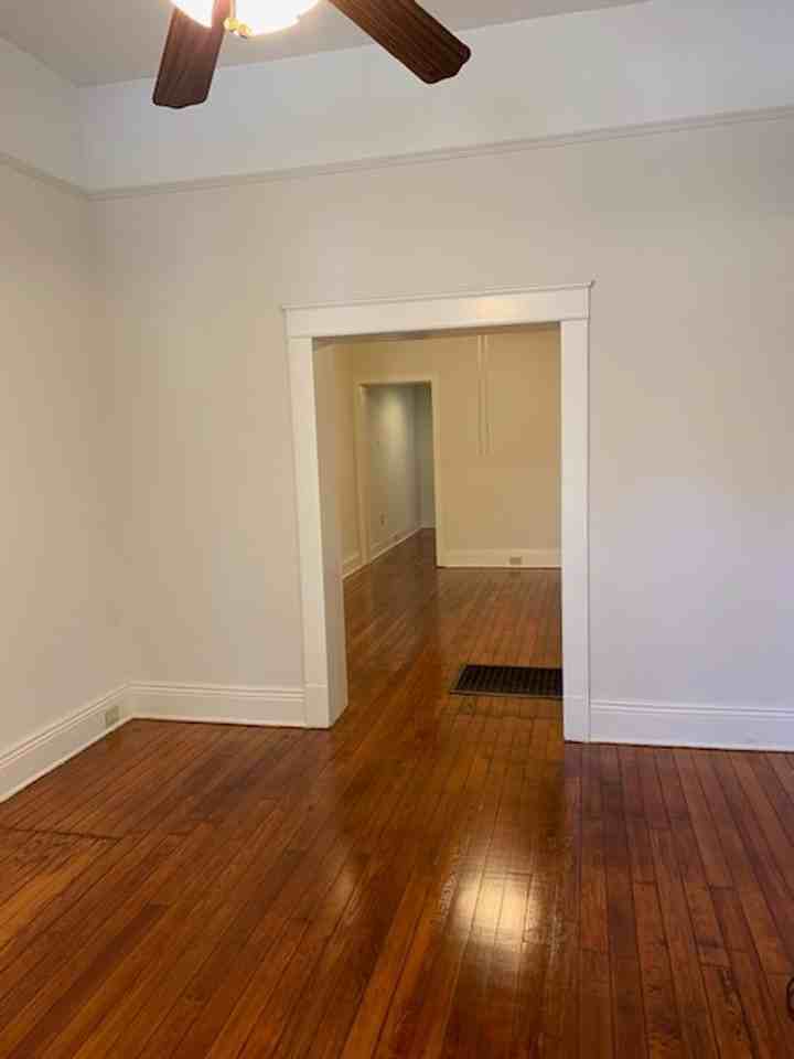 1218 Joseph St Lowr - Photo 5 of 12