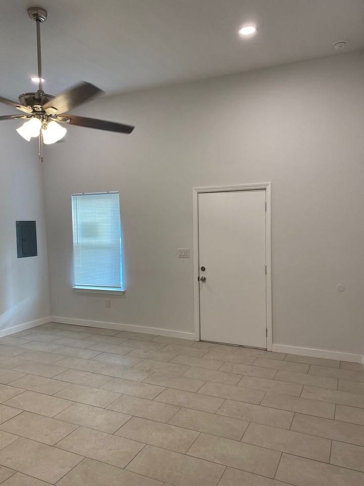 1115 GUADALUPE ST. - Photo 2 of 13