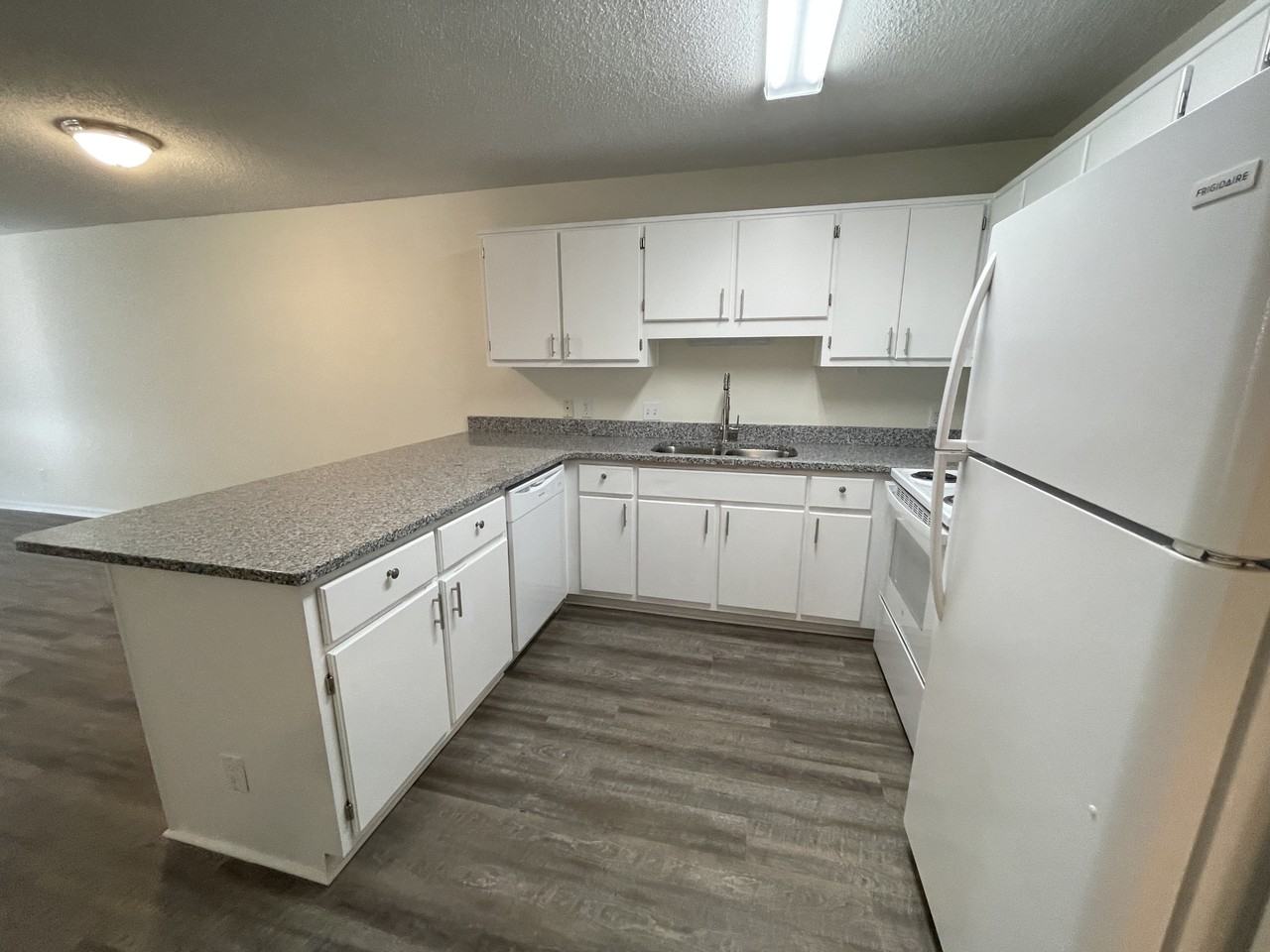 160 Jacksons Run #B4