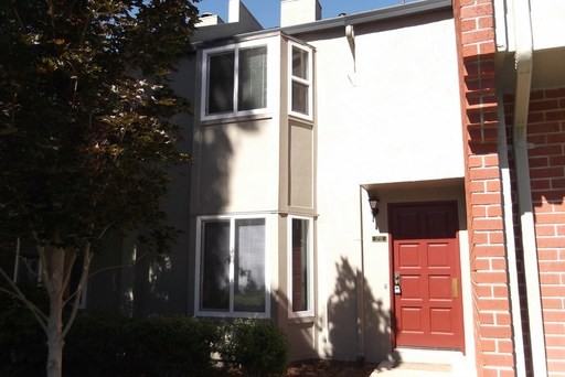 2712 Walnut Ct - Photo 2 of 18