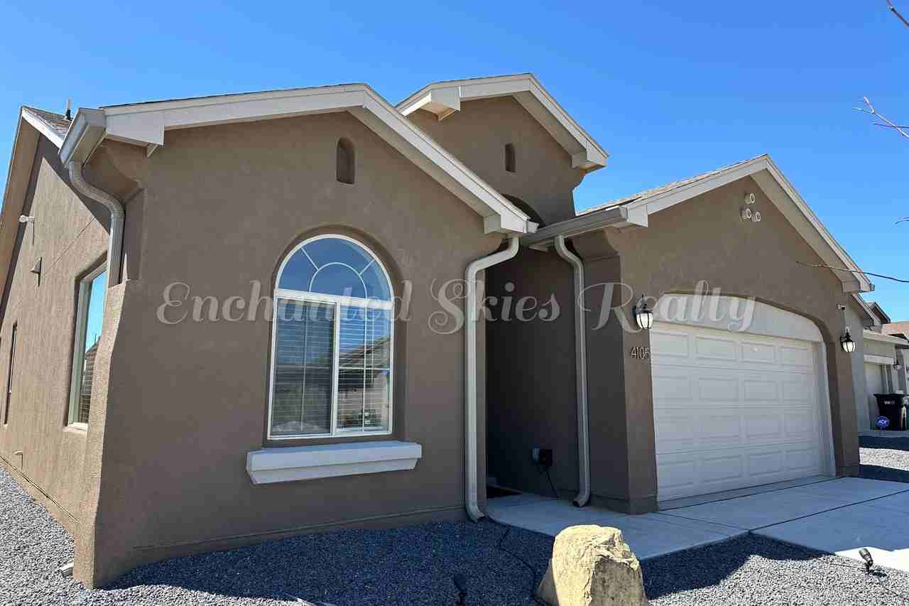 4105 Crowned Eagle Loop Ne #NA - Photo 2 of 43
