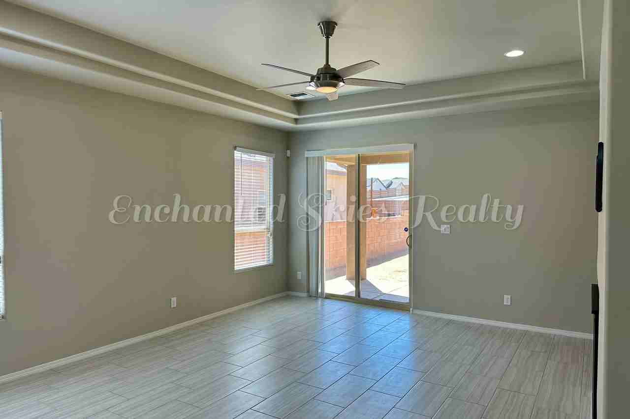 4105 Crowned Eagle Loop Ne #NA - Photo 6 of 43