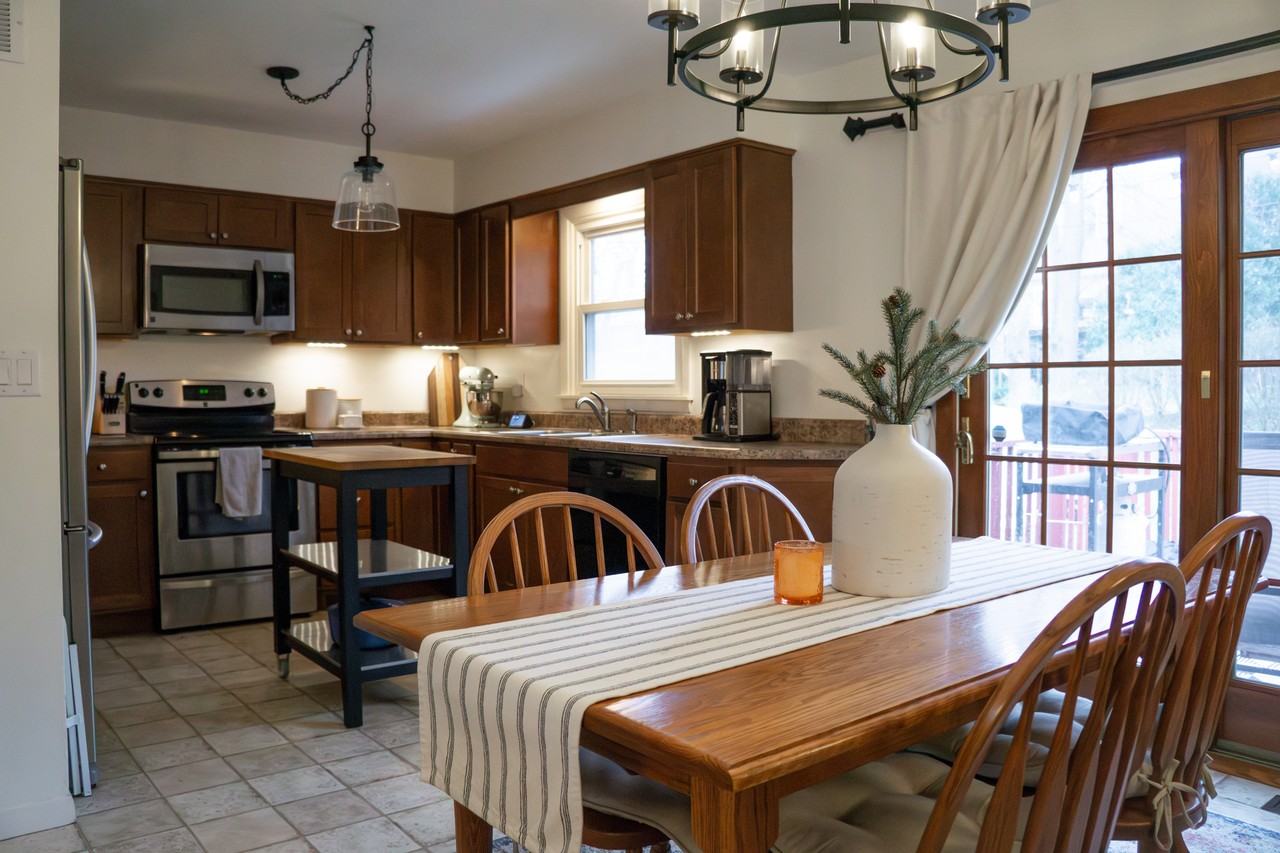 3716 N Harmon Ave #NA - Photo 2 of 24