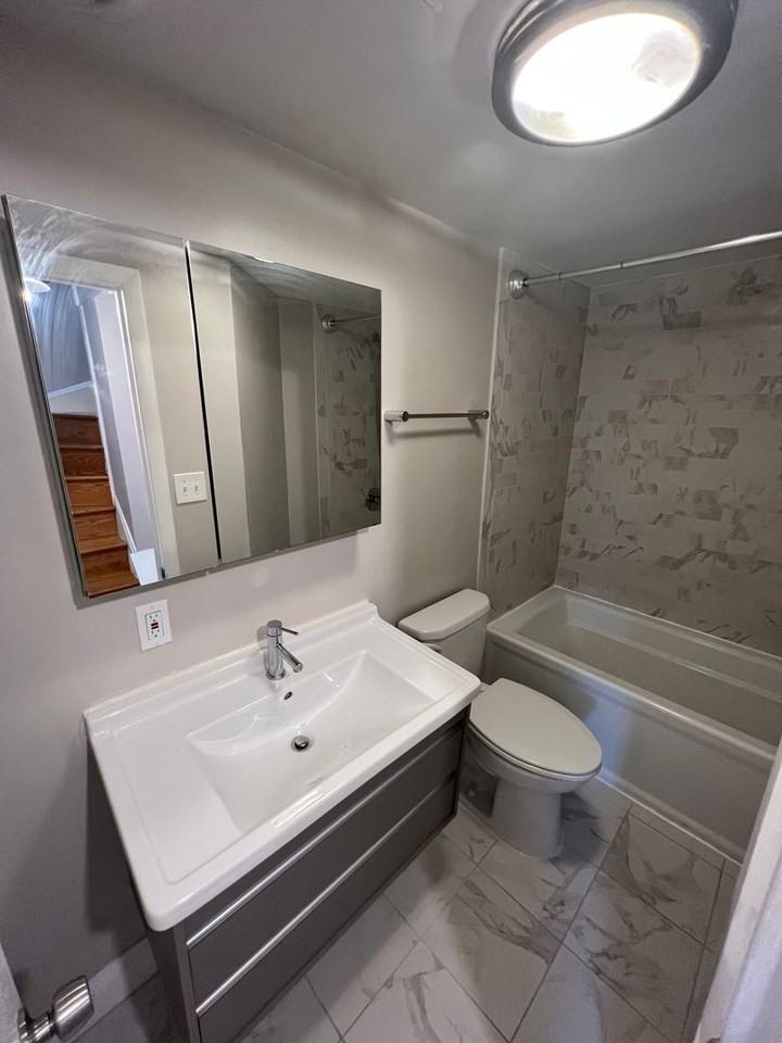 622 Warner St - Photo 3 of 26