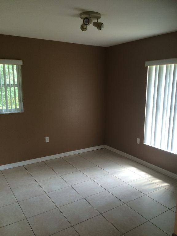 1600 Benz Ter #NA - Photo 4 of 19