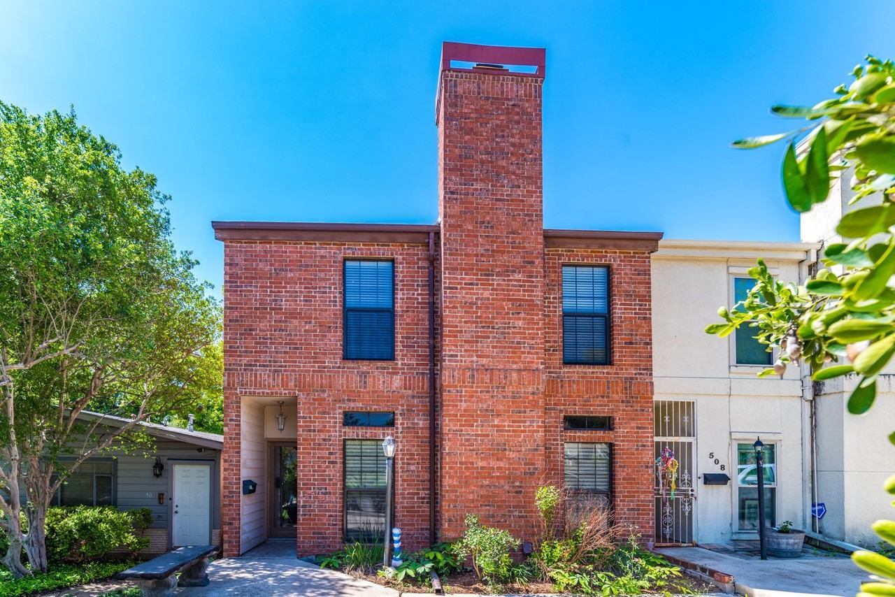 506 Thelma Dr - Photo 2 of 37