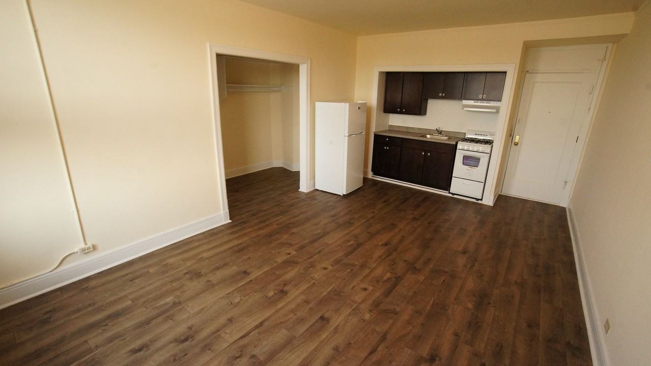 2779 Milwaukee LLC - Photo 5 of 30