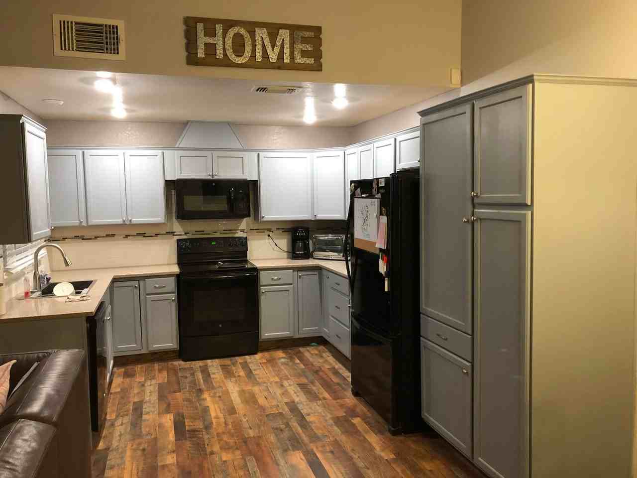 1014 Prairie Dr - Photo 5 of 21