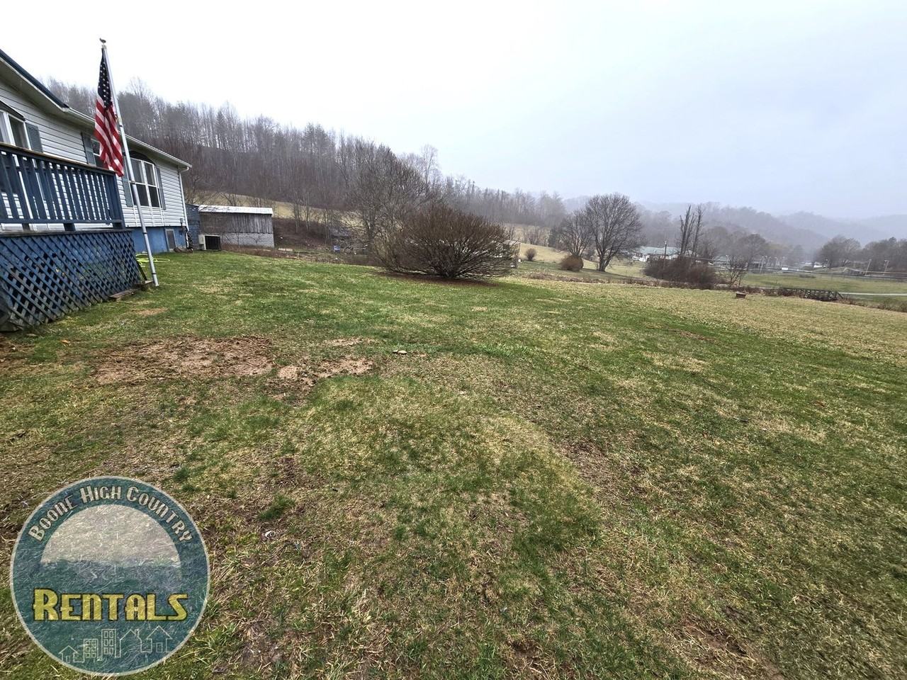 420 Modock Rd - Photo 3 of 37