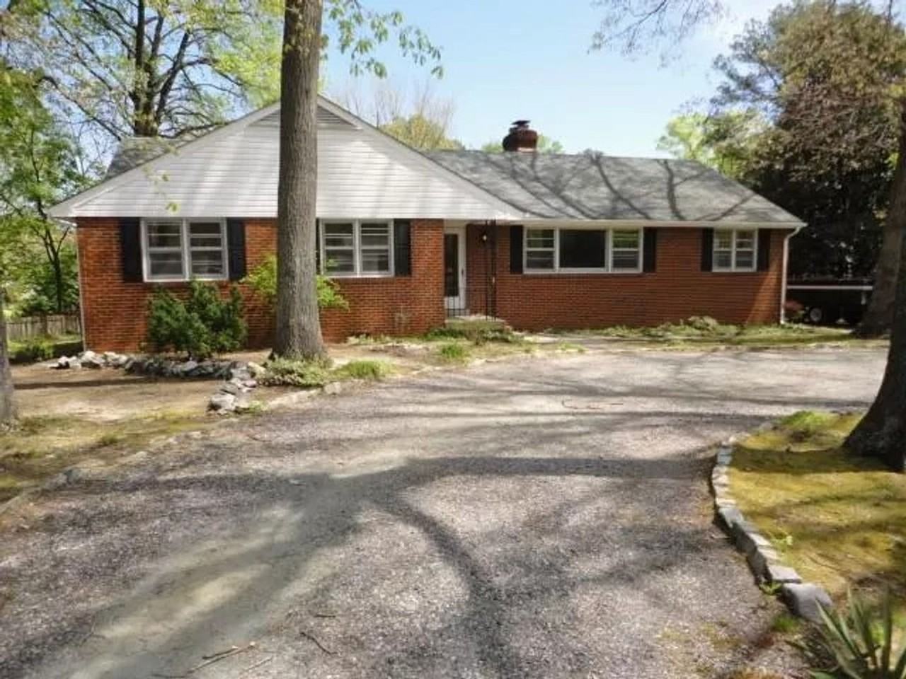 7736 Turf Ln - Photo 2 of 14