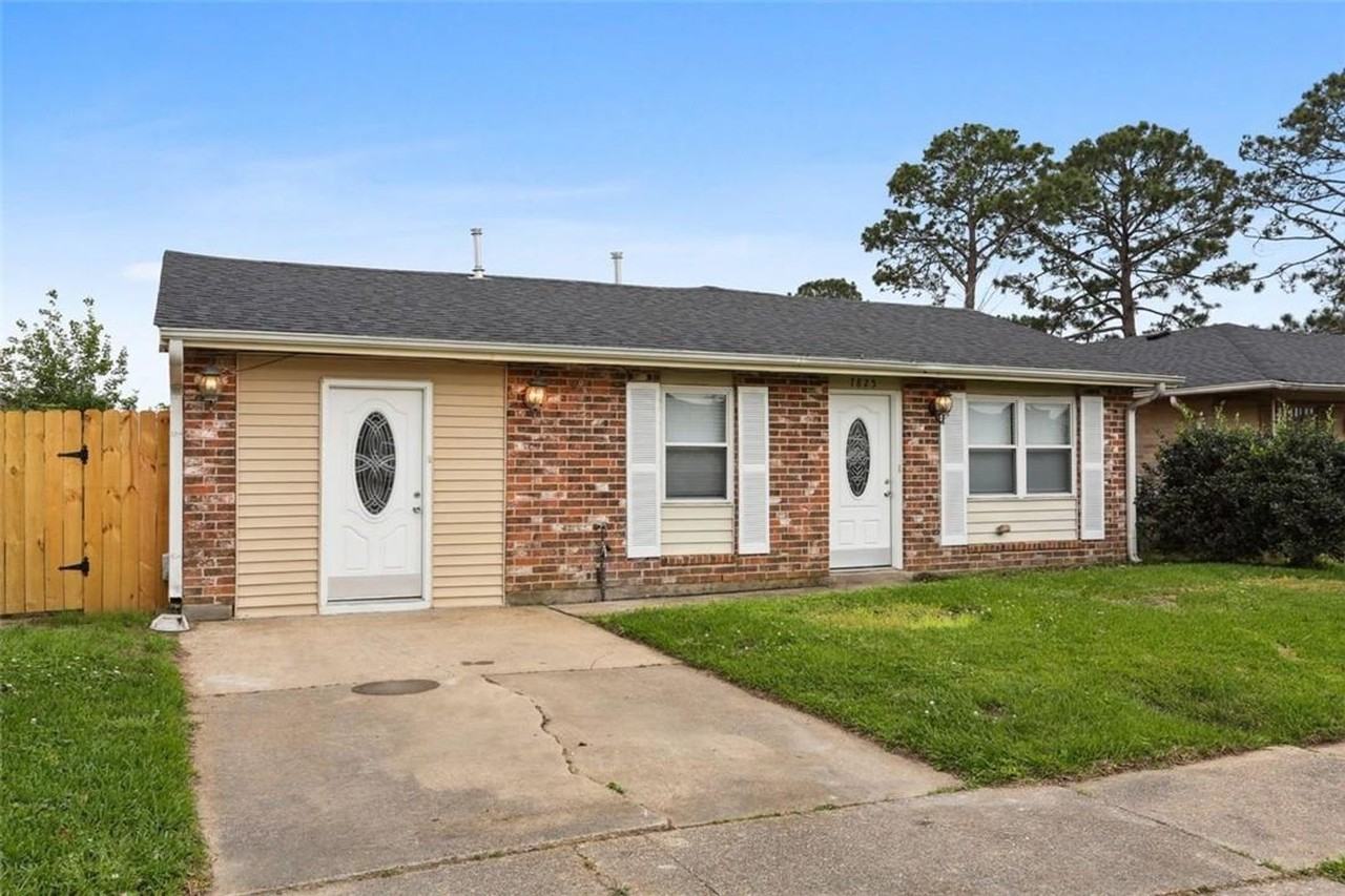 7825 Heather St - Photo 2 of 15