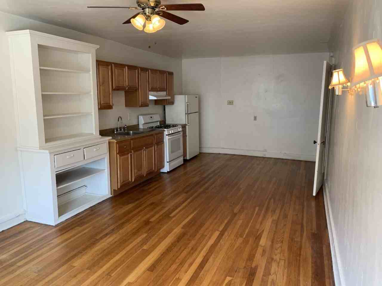1927 Murray - Photo 4 of 28