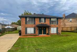 featured image of 1210 Park Island Dr