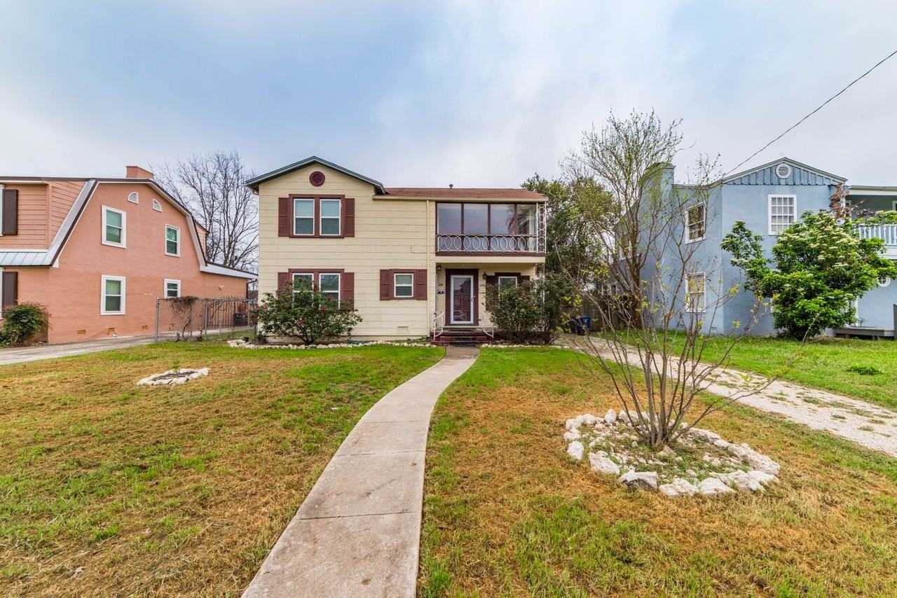 2218 W Mistletoe Ave - Photo 2 of 26