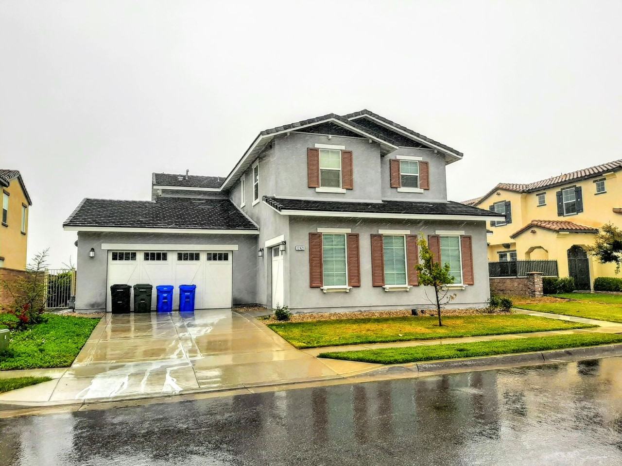 12421 Alamo Dr - Photo 2 of 36