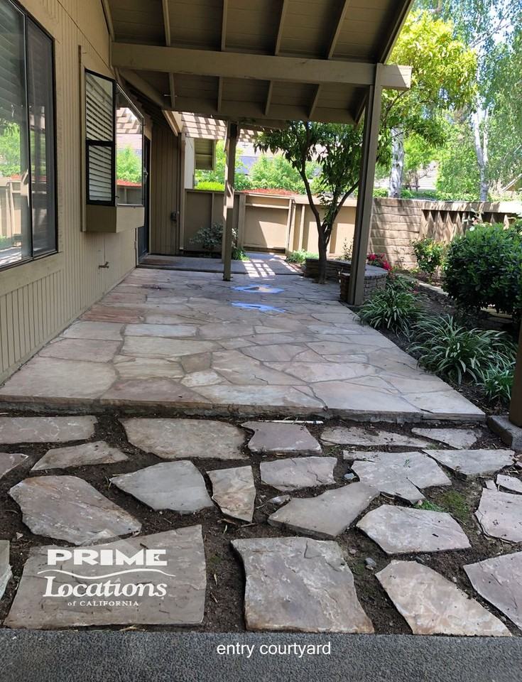 11271 Gold Country Blvd - Photo 2 of 9