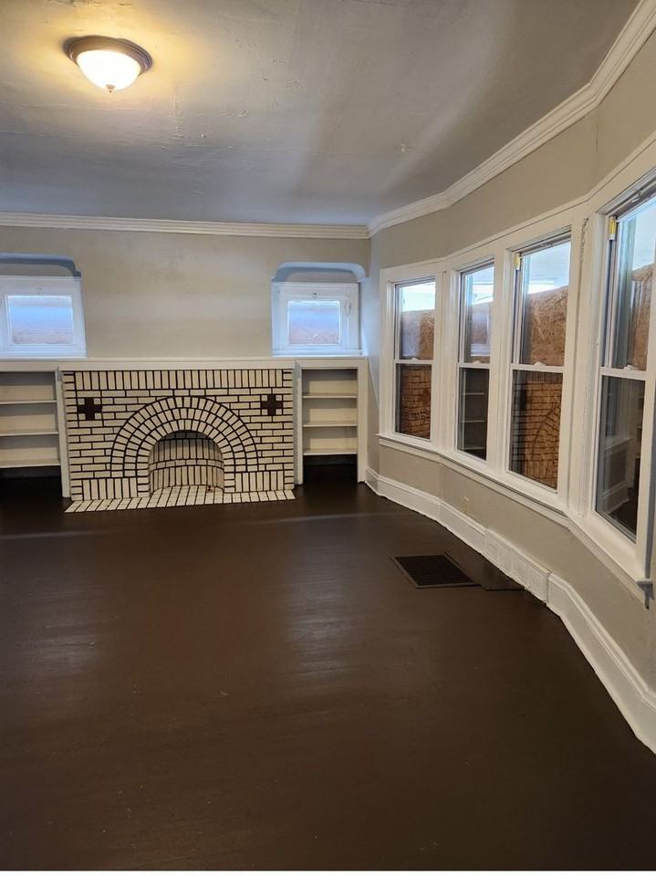 3697 EAST 146TH STREET - Photo 2 of 13